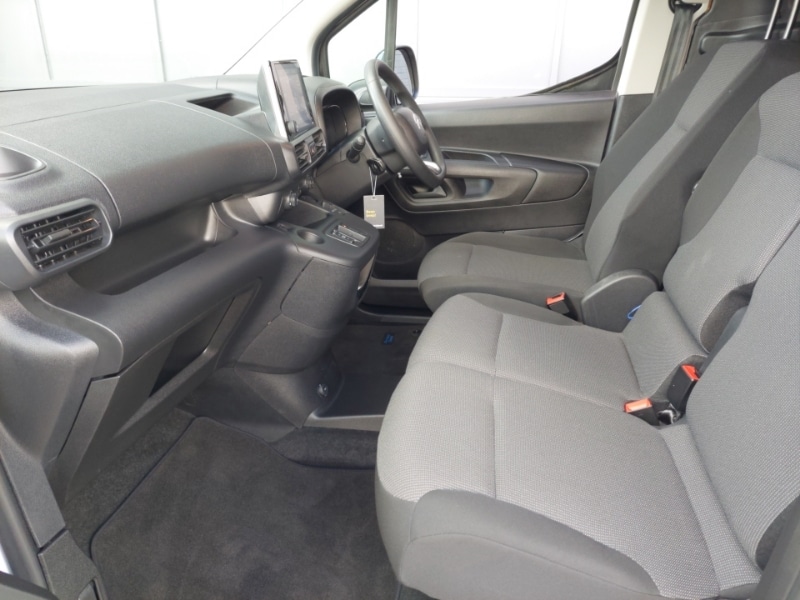 Used Citroen Berlingo 2024 for sale - 76343163: Photo 5
