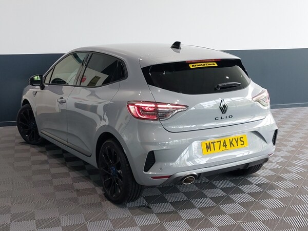 Used Renault Clio 2024 for sale - 76233274: Photo 3