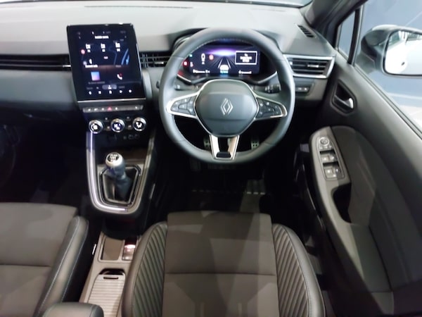Used Renault Clio 2024 for sale - 76233274: Photo 7