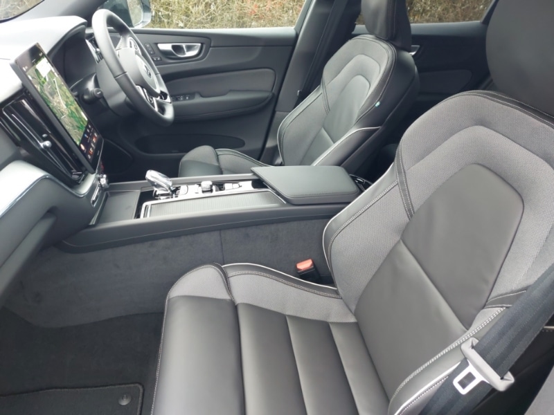 Used Volvo XC60 2025 for sale - 77281631: Photo 5