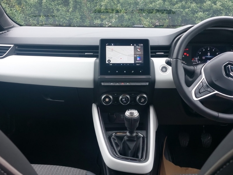 Used Renault Clio 2022 for sale - 77778012: Photo 2