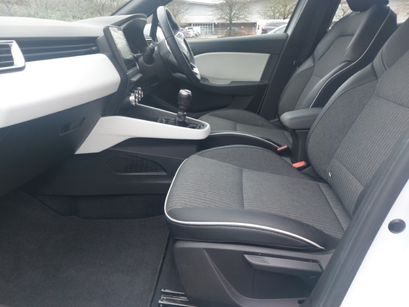 Used Renault Clio 2022 for sale - 77778012: Photo 5