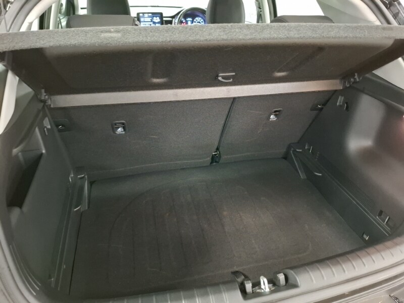 Used Kia Stonic 2022 for sale - 76669773: Photo 8