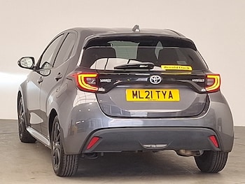 Used Toyota Yaris 2021 for sale - 75569351: Photo