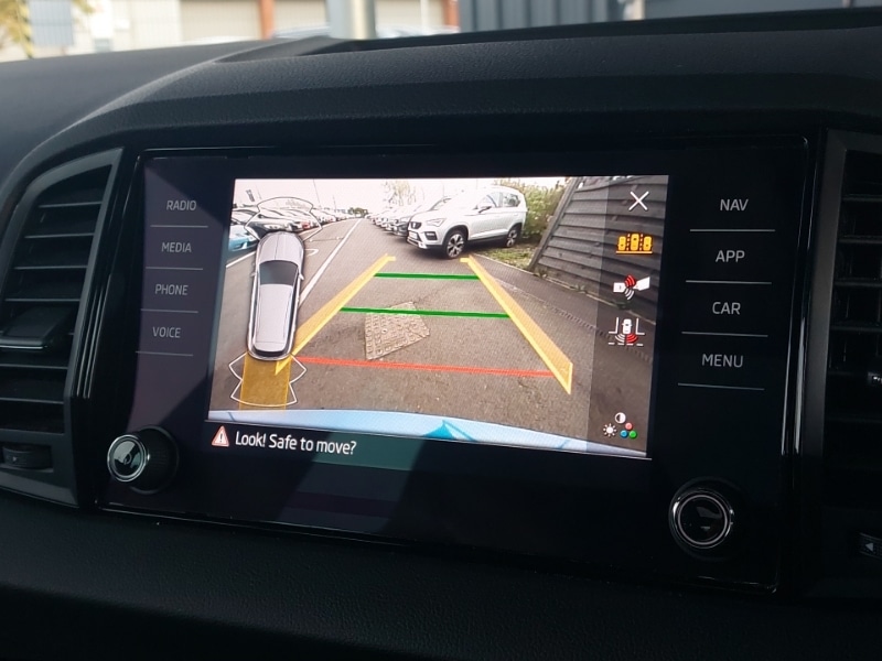 Used Skoda Karoq 2024 for sale - 76749452: Photo 11