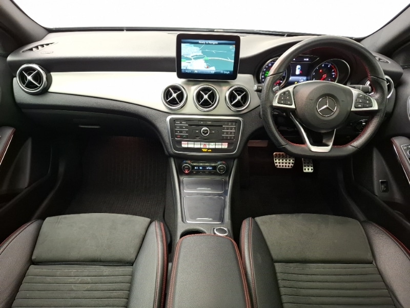 Used Mercedes-Benz GLA 2020 for sale - 77467569: Photo 2