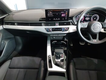 Used Audi A4 2022 for sale - 78585057: Photo