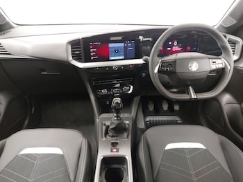Used Vauxhall Mokka 2025 for sale - 76212387: Photo 2