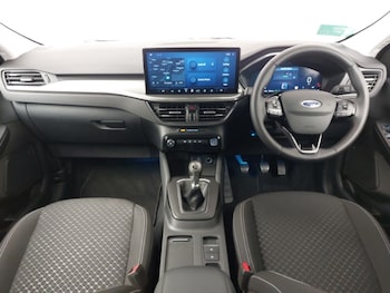 Used Ford Kuga 2025 for sale - 76051319: Photo 2