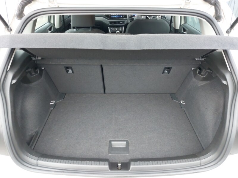 Used Volkswagen Polo 2023 for sale - 77078889: Photo 8