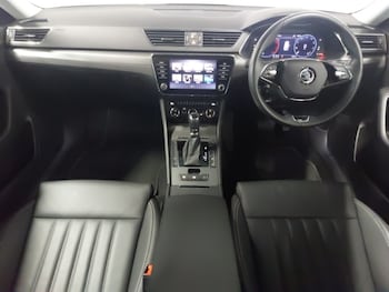 Used Skoda Superb 2023 for sale - 75492196: Photo