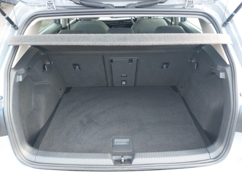 Used Volkswagen Golf 2023 for sale - 77985344: Photo 8