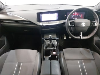 Used Vauxhall Astra 2023 for sale - 79031126: Photo