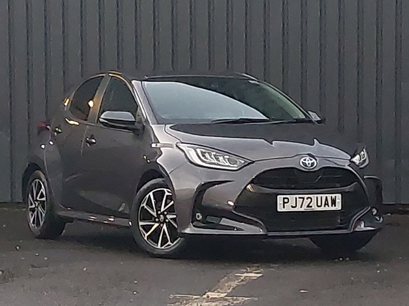 Used Toyota Yaris 2022 for sale - 76925382: Photo 1