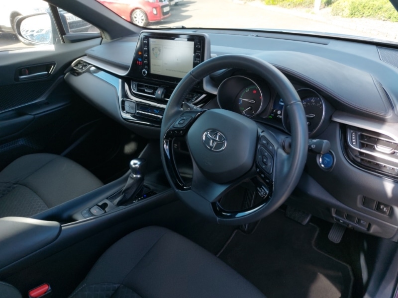 Used Toyota C-HR 2023 for sale - 77833105: Photo 11