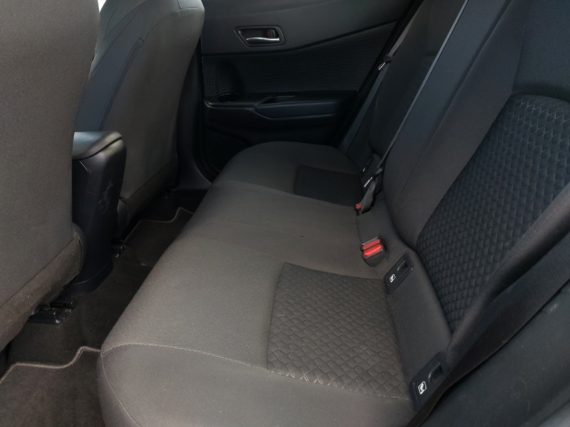 Used Toyota C-HR 2023 for sale - 77833105: Photo 6