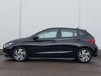 Used Hyundai i20 2025 for sale - 77338961: Photo