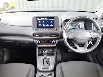 Used Hyundai KONA 2022 for sale - 76149939: Photo 2