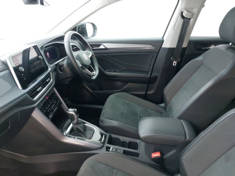 Used Volkswagen T-Roc 2022 for sale - 77852017: Photo 5