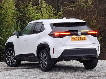 Used Toyota Yaris Cross 2022 for sale - 77732010: Photo