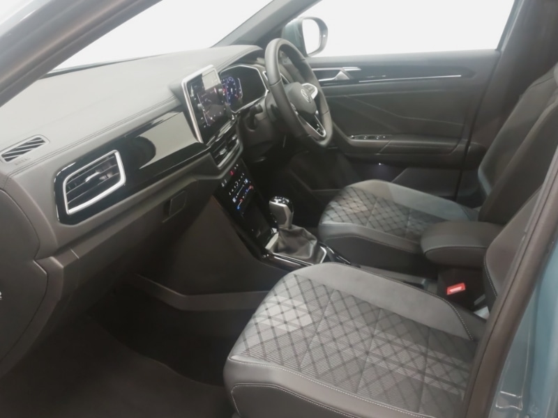 Used Volkswagen T-Roc 2025 for sale - 77012903: Photo 5