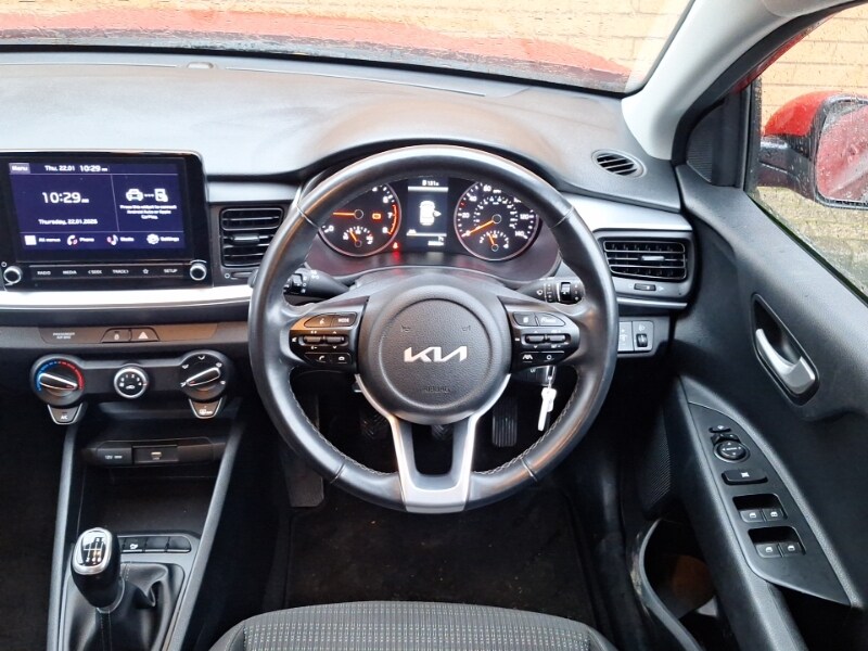 Used Kia Stonic 2022 for sale - 77580740: Photo 11