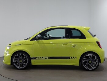 Used Abarth 500 2023 for sale - 78762932: Photo