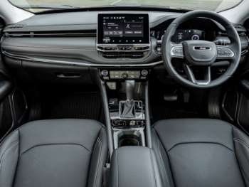 Used Jeep Compass 2025 for sale - 74892003: Photo