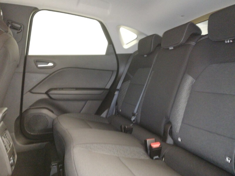 Used Renault Captur 2023 for sale - 77912416: Photo 6