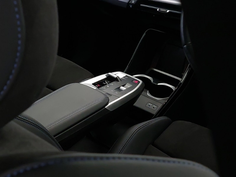 Used BMW iX1 2023 for sale - 78135395: Photo 11