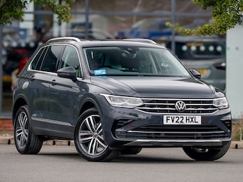 Volkswagen - Tiguan