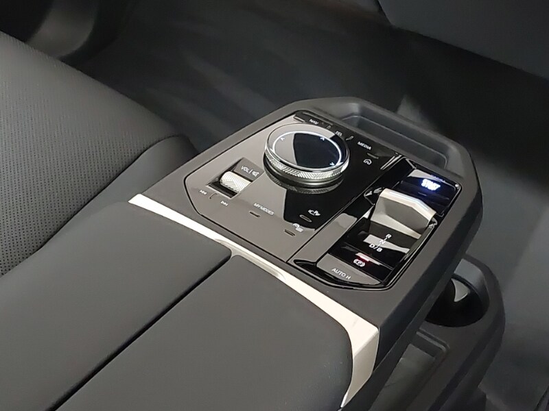 Used BMW iX 2022 for sale - 77708210: Photo 10