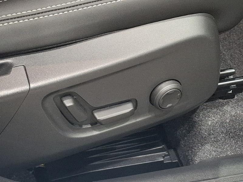 Used Volvo XC40 2024 for sale - 77314520: Photo 12