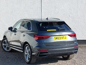 Used Audi Q3 2023 for sale - 78464313: Photo