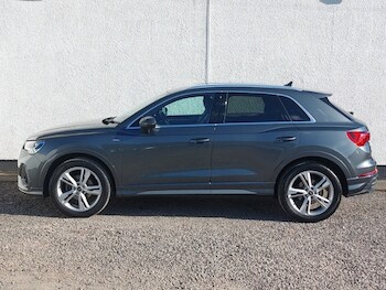 Used Audi Q3 2023 for sale - 78464313: Photo