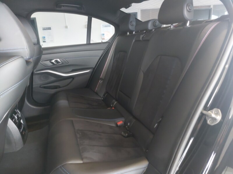 Used BMW 3 Series 2025 for sale - 76571907: Photo 12