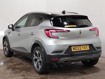 Used Renault Captur 2022 for sale - 75530977: Photo