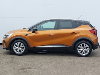 Used Renault Captur 2020 for sale - 78447039: Photo