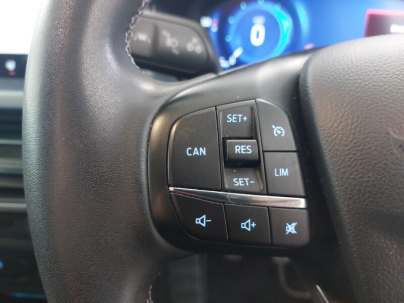 Used Ford Focus 2022 for sale - 76925635: Photo 12