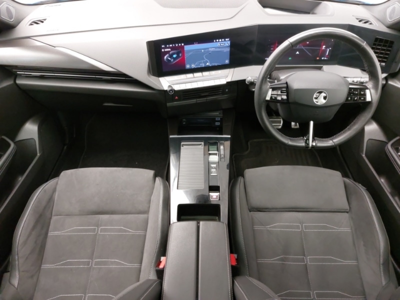 Used Vauxhall Astra 2024 for sale - 77913203: Photo 2