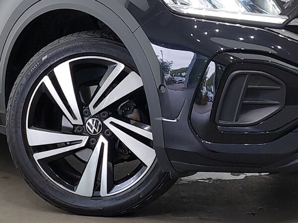 Used Volkswagen T-Roc 2024 for sale - 76269474: Photo 9