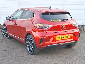 Used Renault Clio 2024 for sale - 77325878: Photo