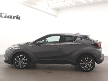 Used Toyota C-HR 2021 for sale - 78766647: Photo