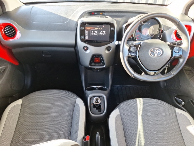 Used Toyota AYGO 2021 for sale - 76567571: Photo 2