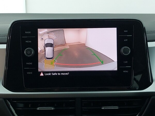 Used Volkswagen T-Roc 2025 for sale - 76097848: Photo 11