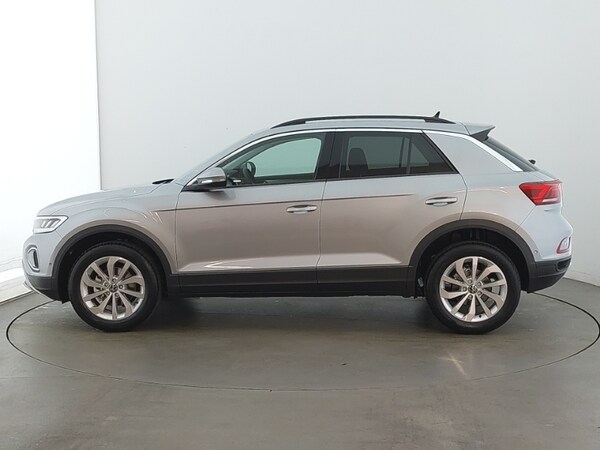 Used Volkswagen T-Roc 2025 for sale - 76097848: Photo 4