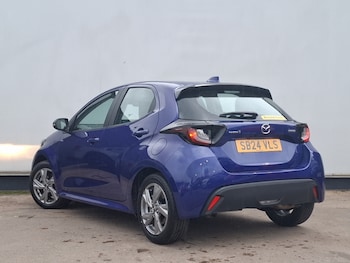 Used Mazda Mazda2 HYBRID 2024 for sale - 76695202: Photo