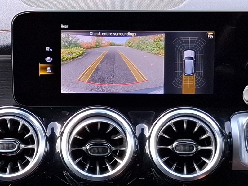 Used Mercedes-Benz EQB 2022 for sale - 77325896: Photo 7