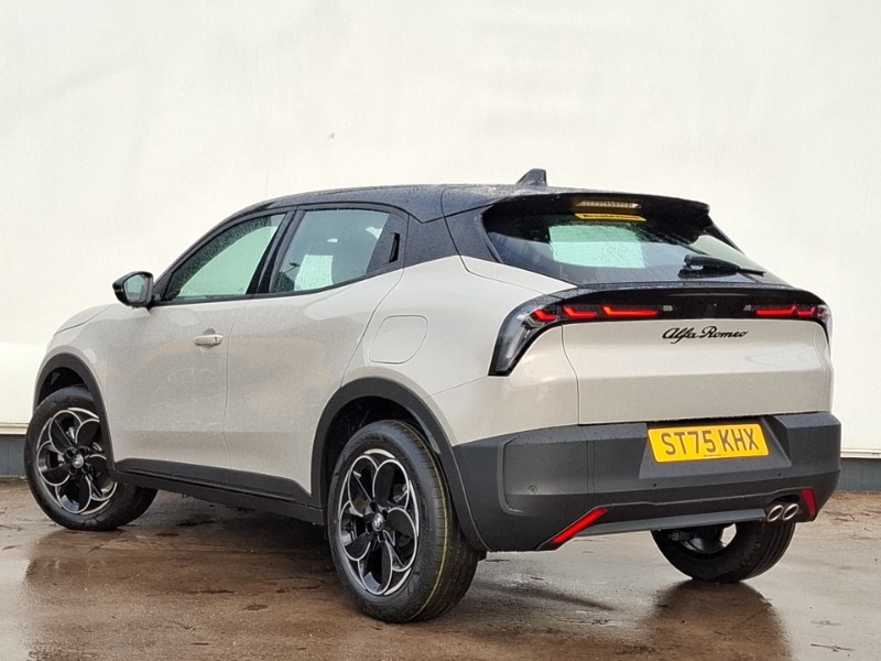 Used Alfa Romeo Junior 2025 for sale - 76444759: Photo 3