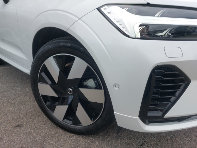 Used Volvo XC60 2024 for sale - 77454539: Photo 9